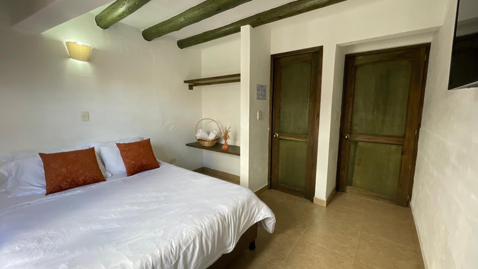 Verona De Leyva Hotel